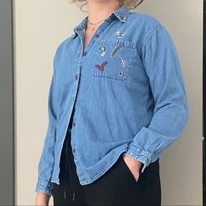 🌟3 for $35🌟Embroidered Denim Button Up